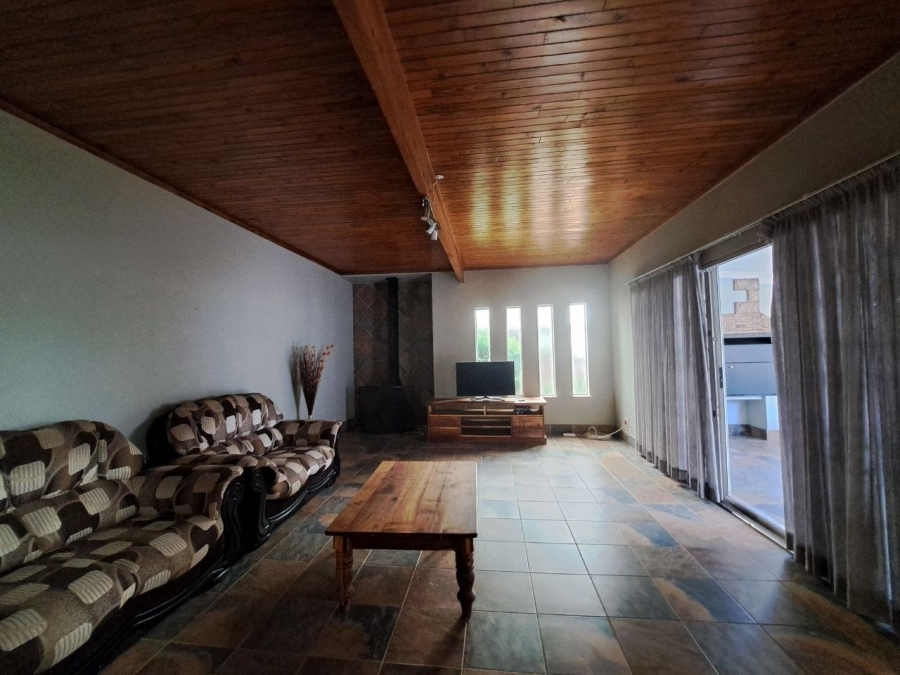 4 Bedroom Property for Sale in Waterkloof Ridge Gauteng
