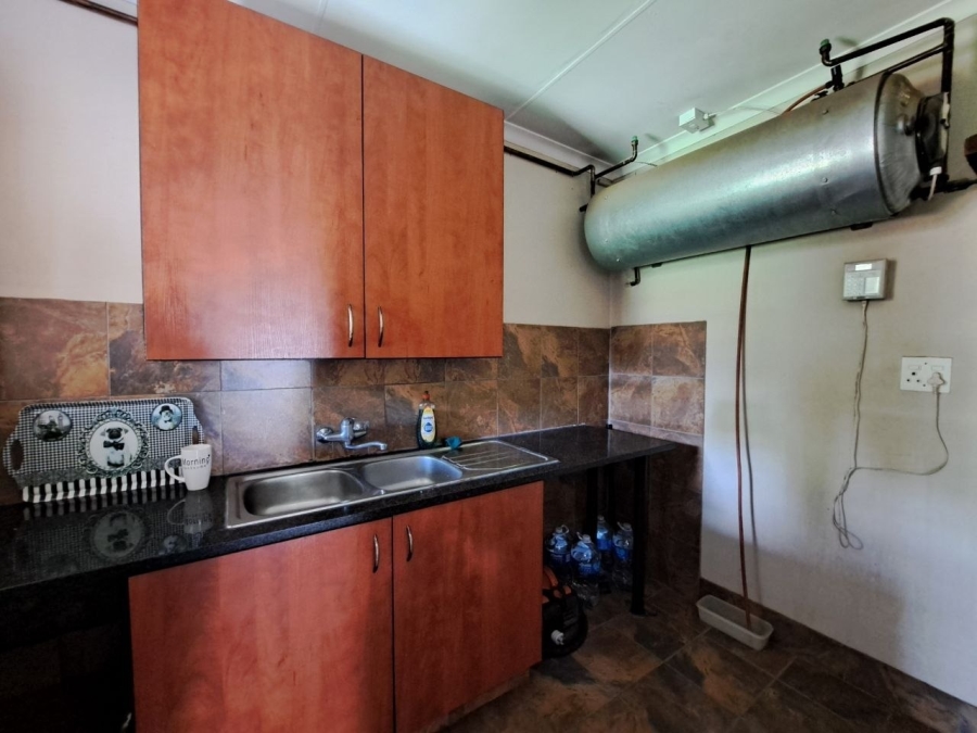 4 Bedroom Property for Sale in Waterkloof Ridge Gauteng