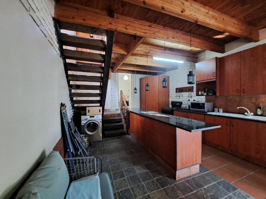 4 Bedroom Property for Sale in Waterkloof Ridge Gauteng