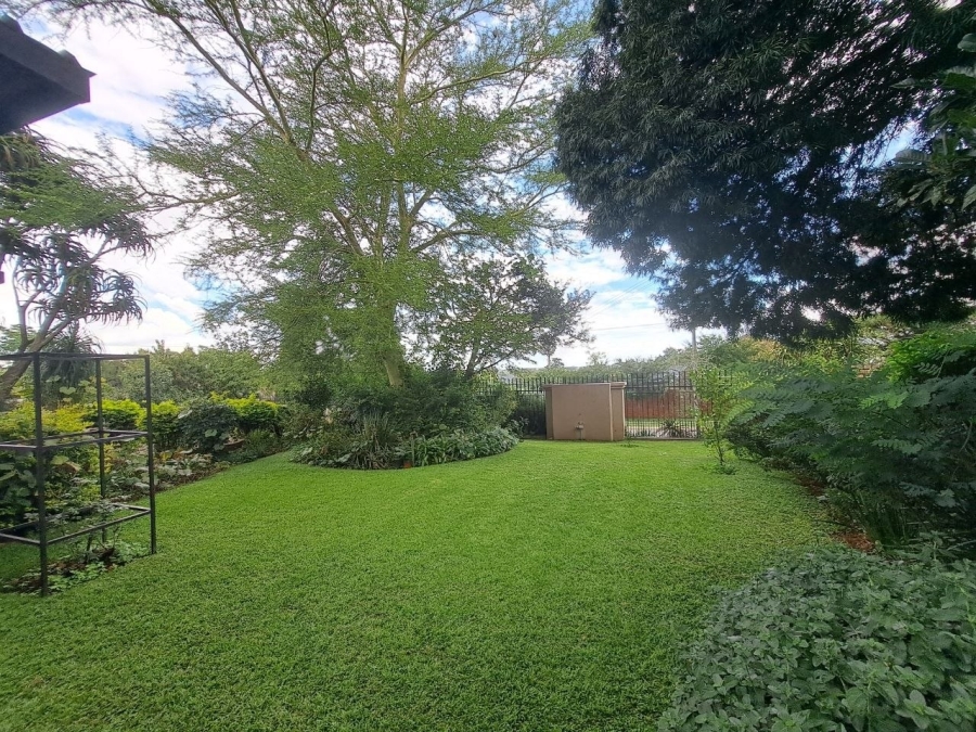 4 Bedroom Property for Sale in Waterkloof Ridge Gauteng