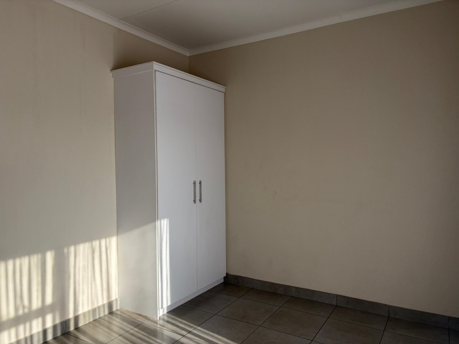 2 Bedroom Property for Sale in Pomona Gauteng