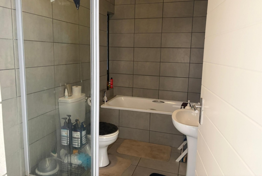 2 Bedroom Property for Sale in Pomona Gauteng