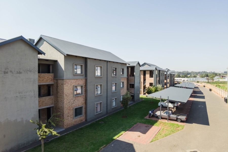 2 Bedroom Property for Sale in Pomona Gauteng