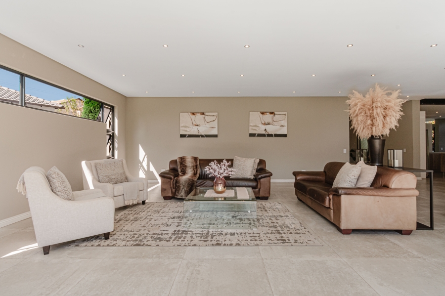 4 Bedroom Property for Sale in Cedar Creek Gauteng