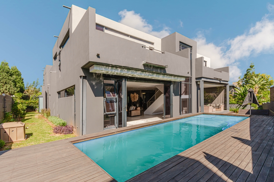 4 Bedroom Property for Sale in Cedar Creek Gauteng