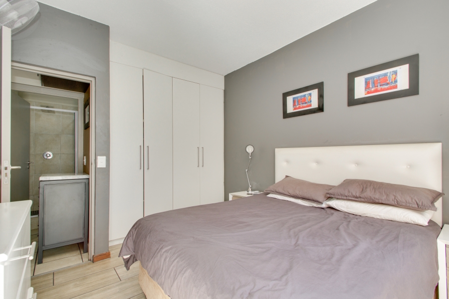 1 Bedroom Property for Sale in Fourways Gauteng