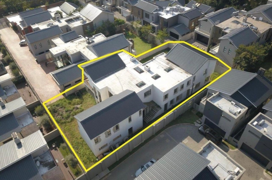 6 Bedroom Property for Sale in Bryanston Gauteng