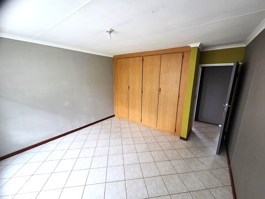 2 Bedroom Property for Sale in Theresa Park Gauteng