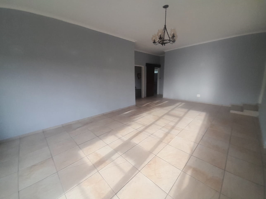 To Let 2 Bedroom Property for Rent in Randpark Ridge Gauteng