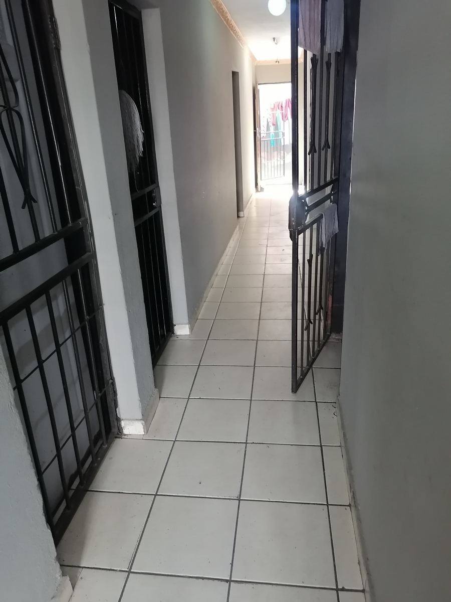 15 Bedroom Property for Sale in Kaalfontein Gauteng