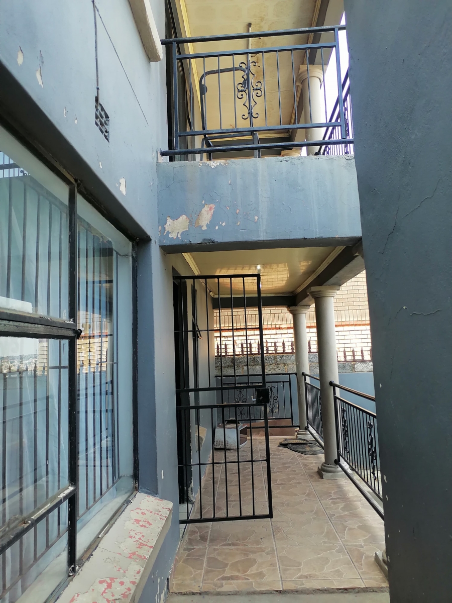 15 Bedroom Property for Sale in Kaalfontein Gauteng