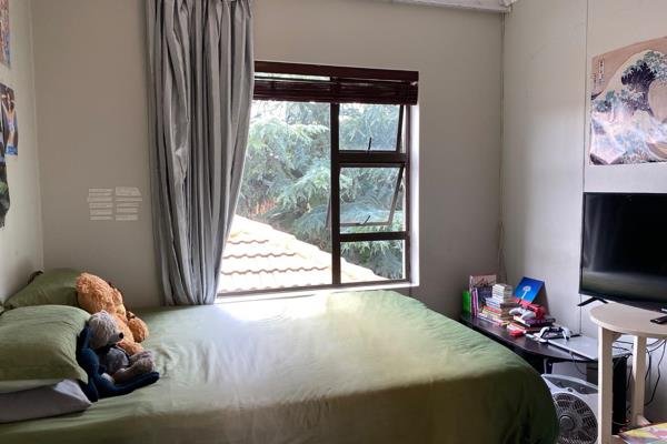 3 Bedroom Property for Sale in Fairland Gauteng