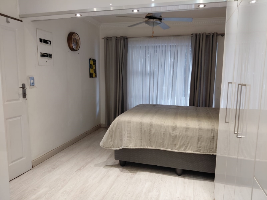 5 Bedroom Property for Sale in Actonville Gauteng