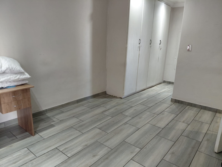 5 Bedroom Property for Sale in Actonville Gauteng