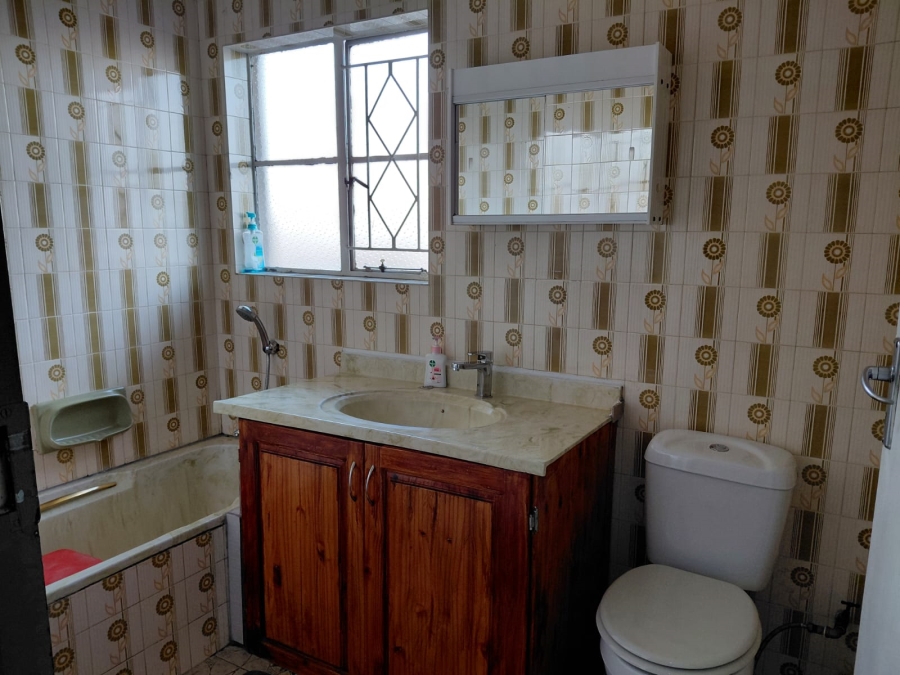 5 Bedroom Property for Sale in Actonville Gauteng