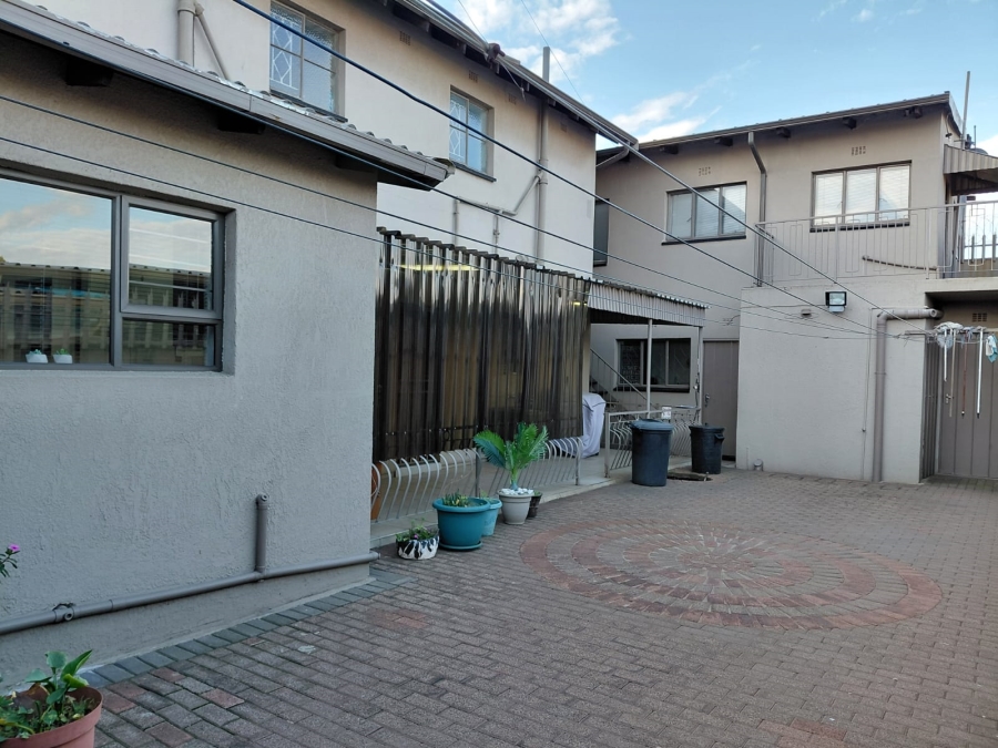5 Bedroom Property for Sale in Actonville Gauteng
