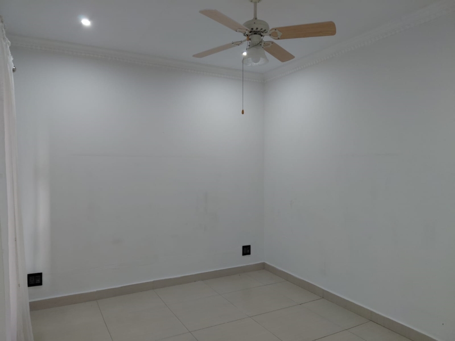 5 Bedroom Property for Sale in Actonville Gauteng