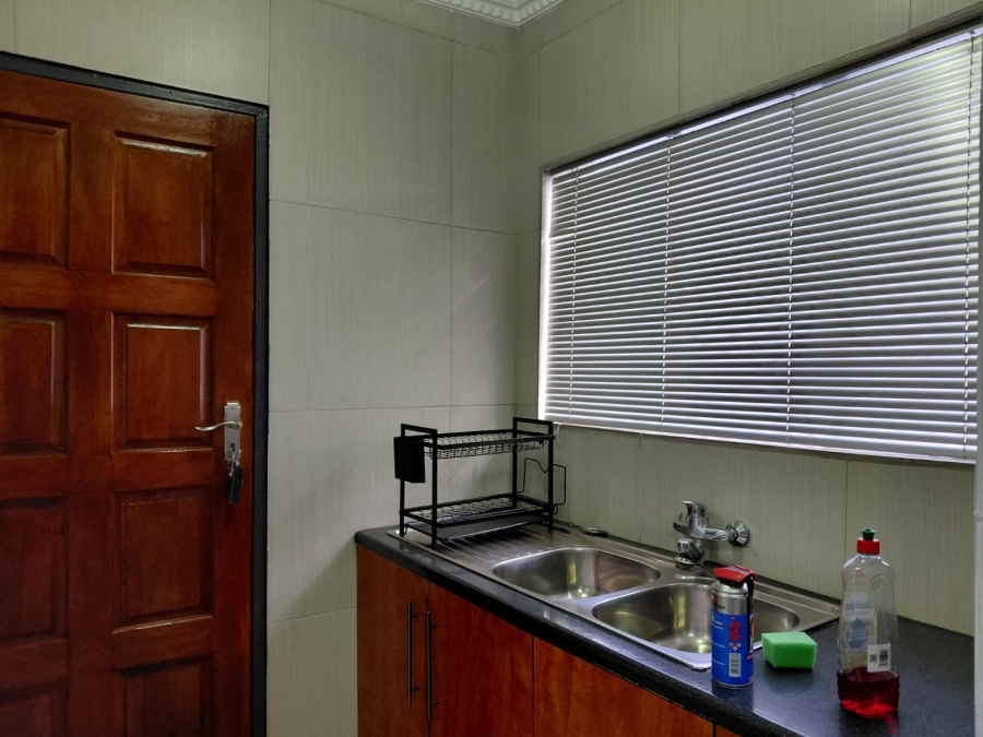 5 Bedroom Property for Sale in Actonville Gauteng