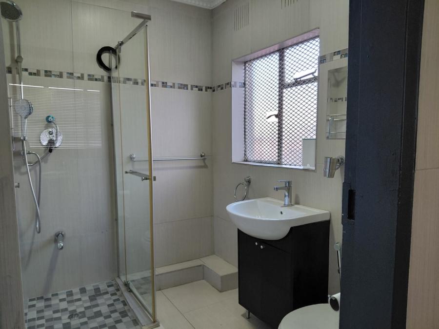 5 Bedroom Property for Sale in Actonville Gauteng