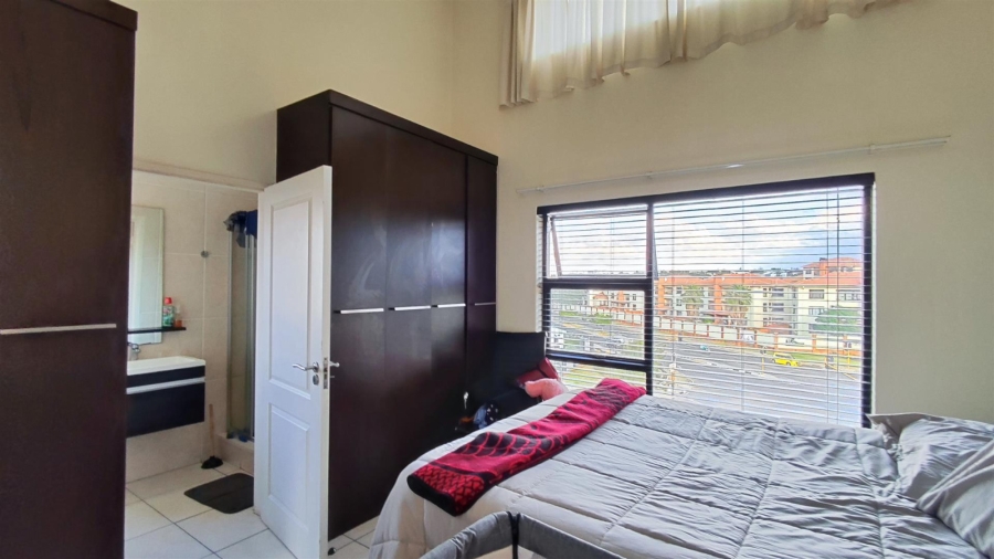 2 Bedroom Property for Sale in Greenstone Hill Gauteng
