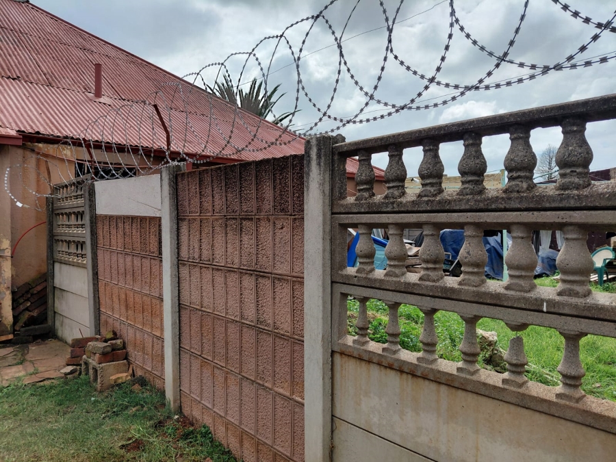 2 Bedroom Property for Sale in Brakpan Central Gauteng