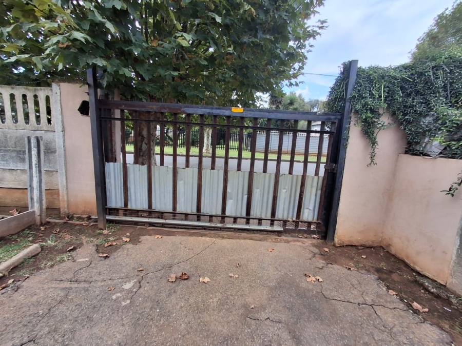 2 Bedroom Property for Sale in Brakpan Central Gauteng