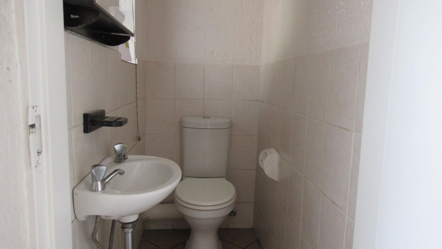 3 Bedroom Property for Sale in Buccleuch Gauteng