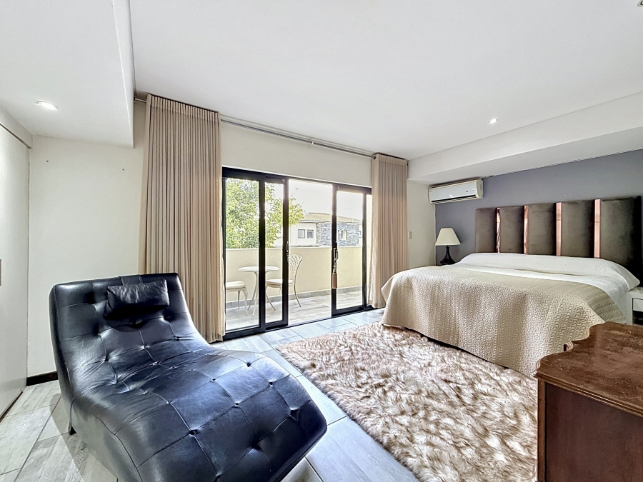 2 Bedroom Property for Sale in Lombardy Estate Gauteng