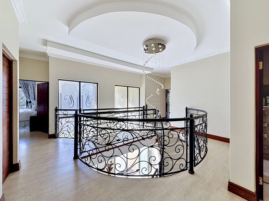 5 Bedroom Property for Sale in Willow Acres Gauteng