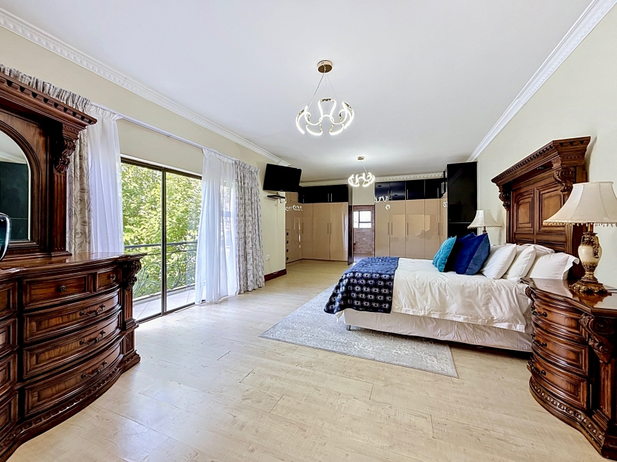 5 Bedroom Property for Sale in Willow Acres Gauteng