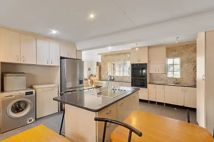 3 Bedroom Property for Sale in Buccleuch Gauteng