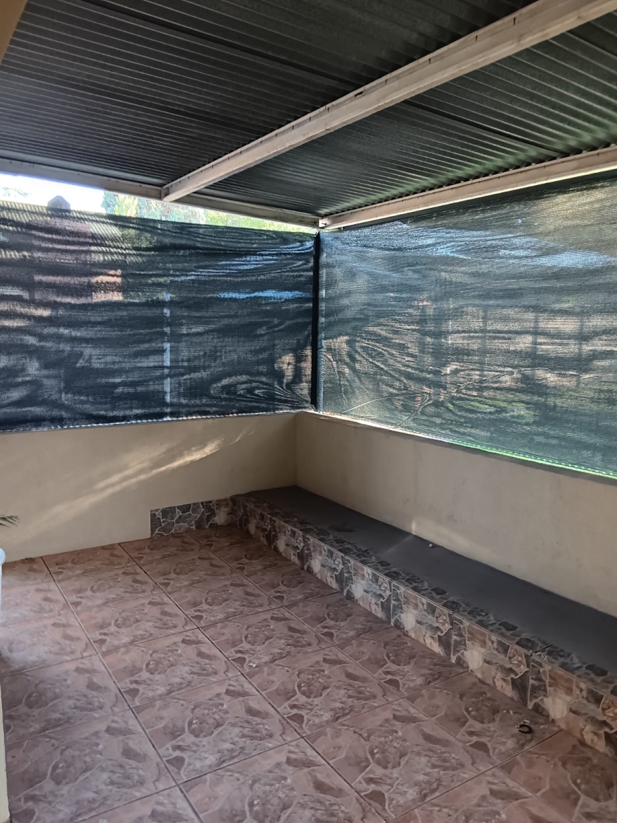 4 Bedroom Property for Sale in Vanderbijlpark Cw 6 Gauteng