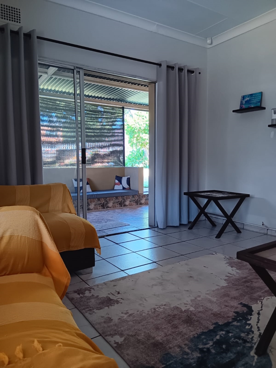 4 Bedroom Property for Sale in Vanderbijlpark Cw 6 Gauteng