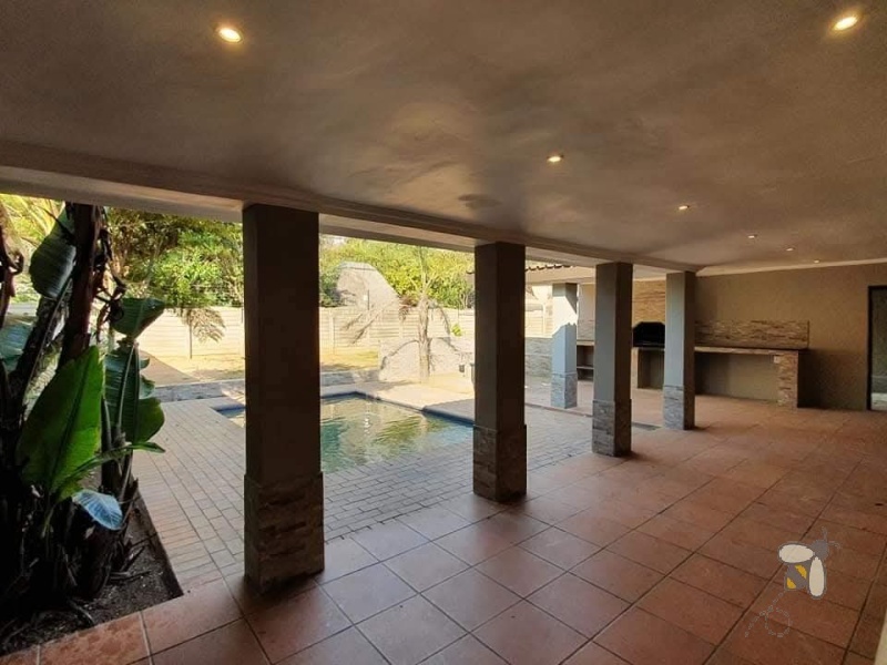 6 Bedroom Property for Sale in Freeway Park Gauteng