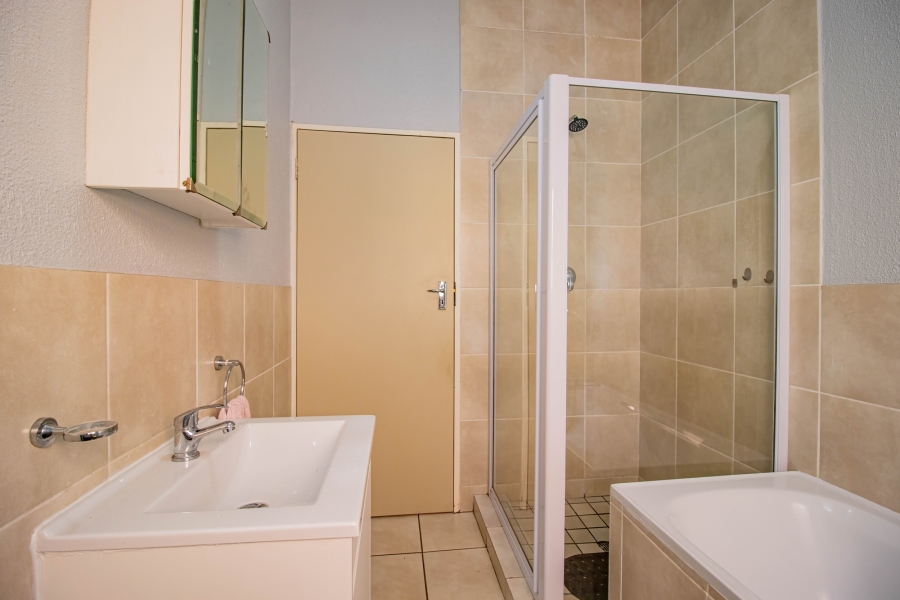 2 Bedroom Property for Sale in Union Gauteng