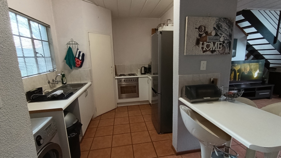 2 Bedroom Property for Sale in Rietvalleirand Gauteng