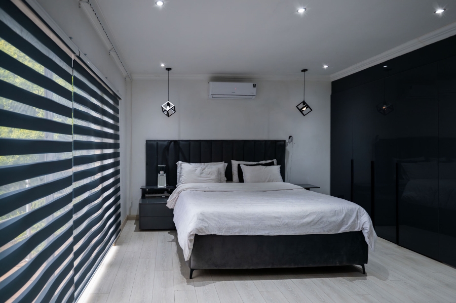 7 Bedroom Property for Sale in Eldoraigne Gauteng