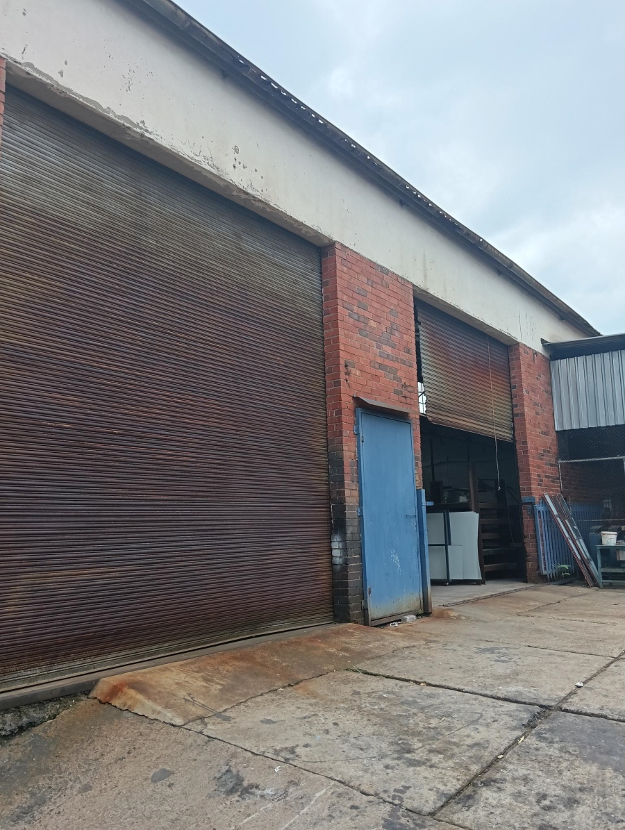 Commercial Property for Sale in Koedoespoort Industrial Gauteng