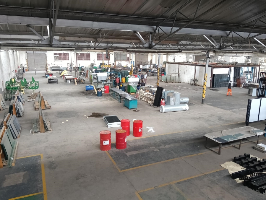 Commercial Property for Sale in Koedoespoort Industrial Gauteng