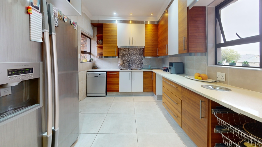 4 Bedroom Property for Sale in Sunward Park Gauteng