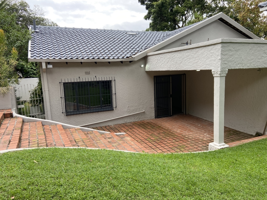 To Let 2 Bedroom Property for Rent in Ferndale Gauteng