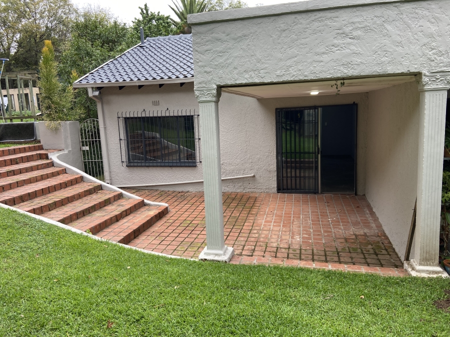 To Let 2 Bedroom Property for Rent in Ferndale Gauteng