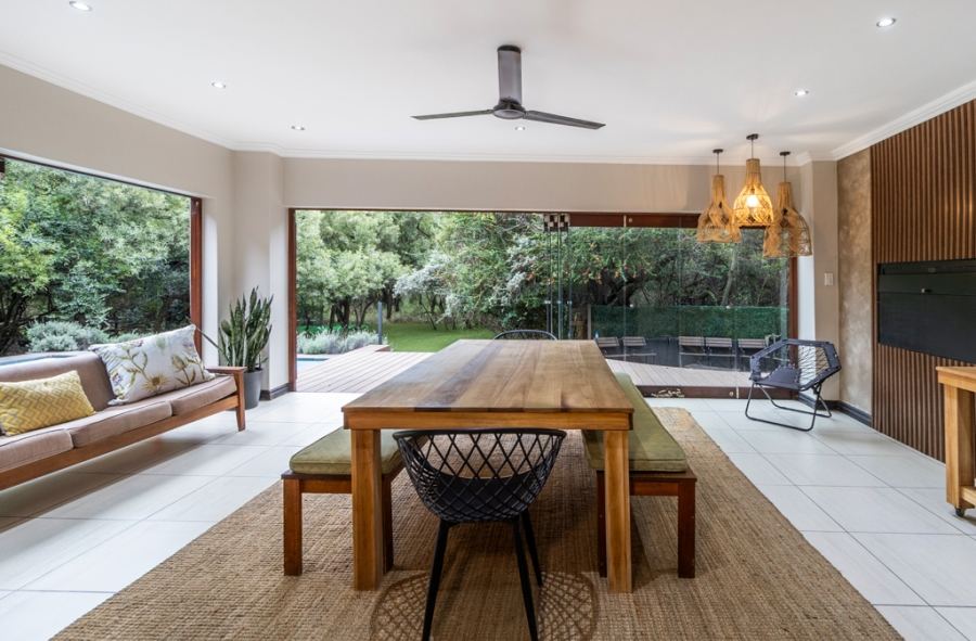 4 Bedroom Property for Sale in Leeuwfontein Gauteng