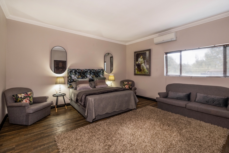 4 Bedroom Property for Sale in Leeuwfontein Gauteng
