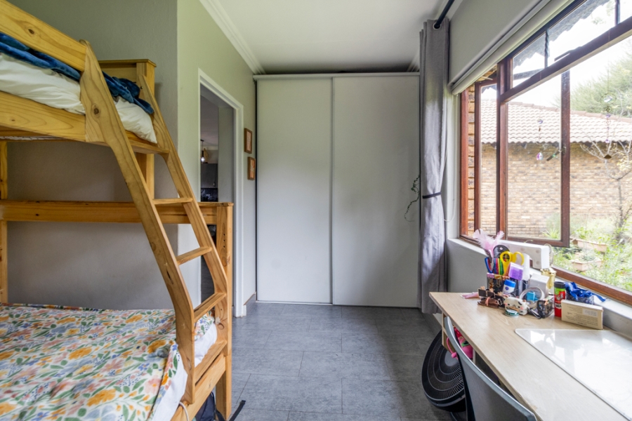 4 Bedroom Property for Sale in Leeuwfontein Gauteng