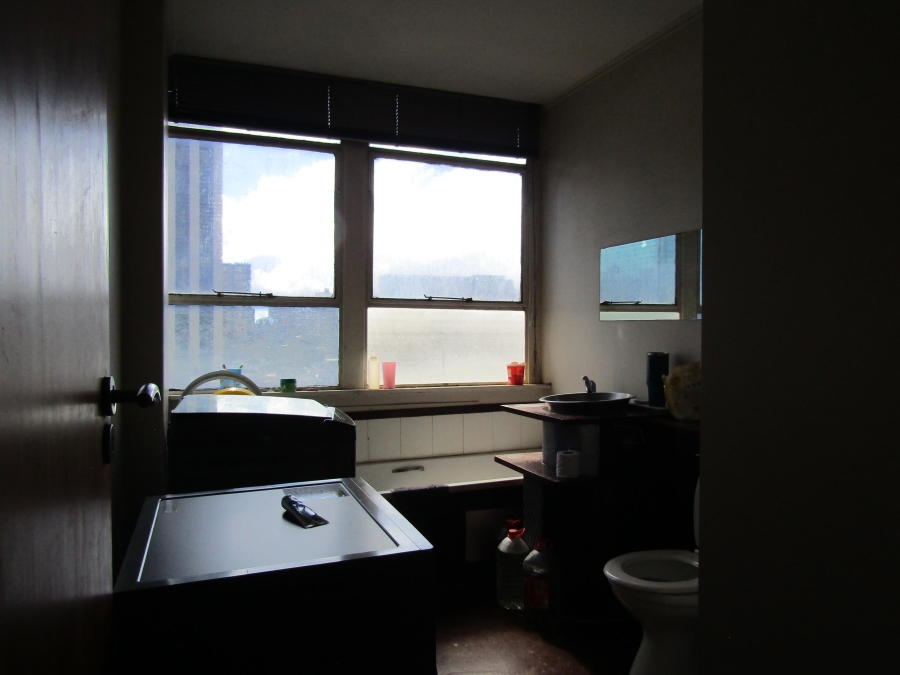 1 Bedroom Property for Sale in Johannesburg Central Gauteng