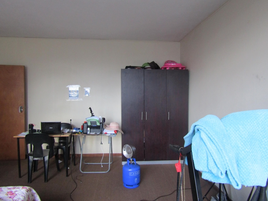 1 Bedroom Property for Sale in Johannesburg Central Gauteng