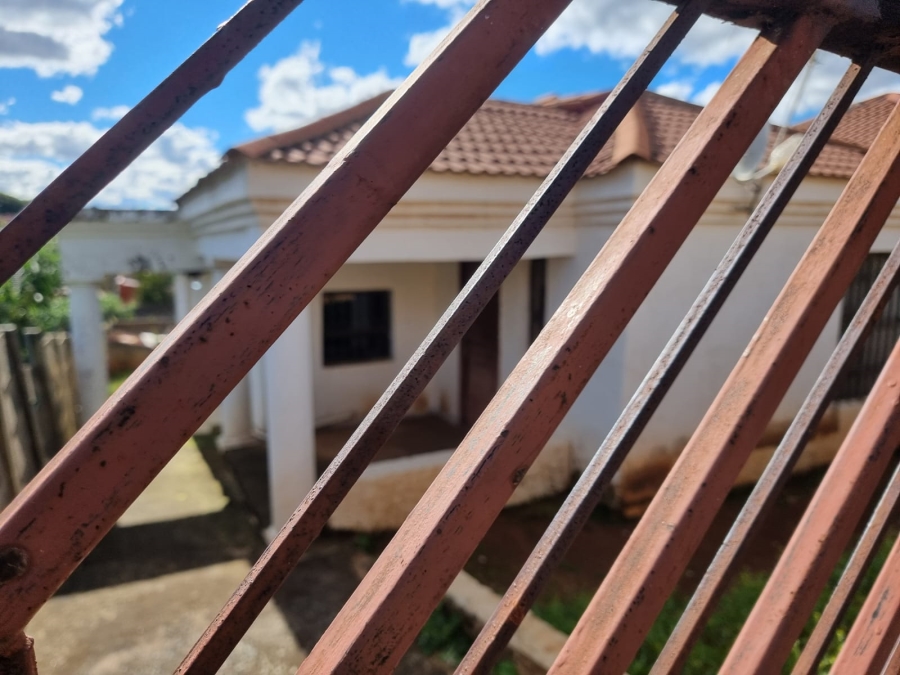 3 Bedroom Property for Sale in Zakariyya Park Gauteng