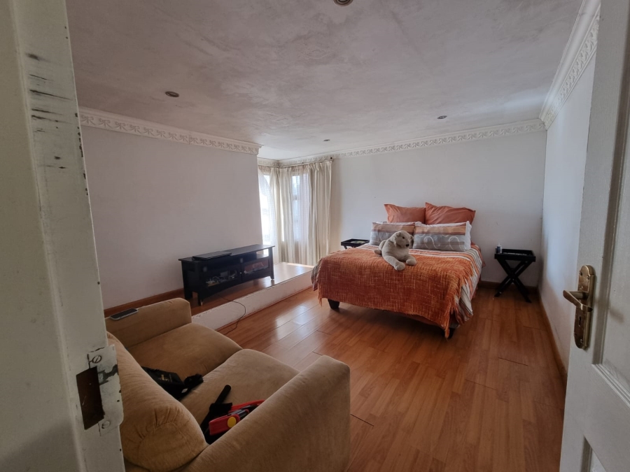 3 Bedroom Property for Sale in Zakariyya Park Gauteng