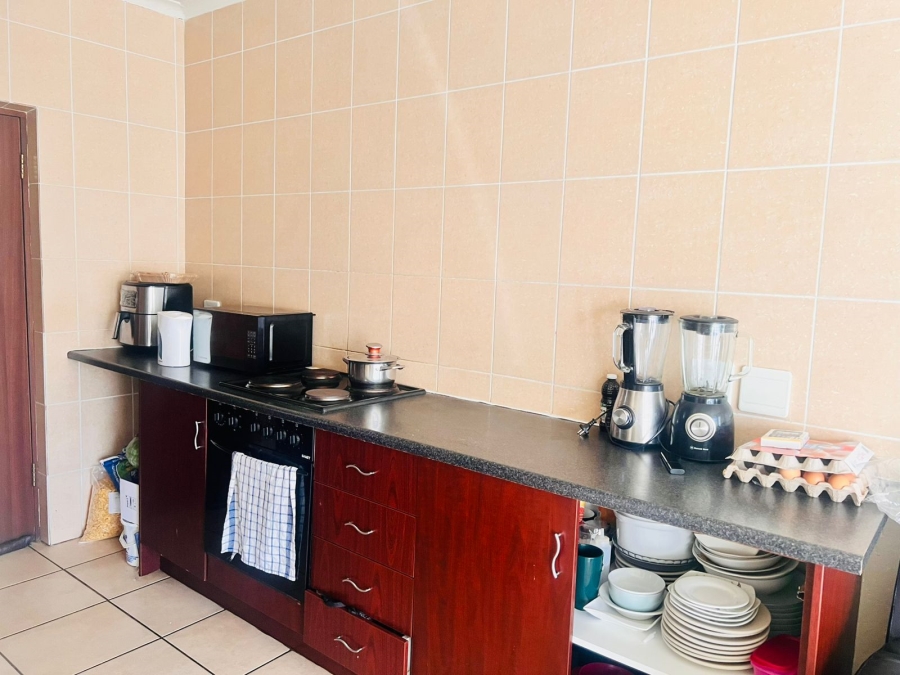 2 Bedroom Property for Sale in Ormonde View Gauteng